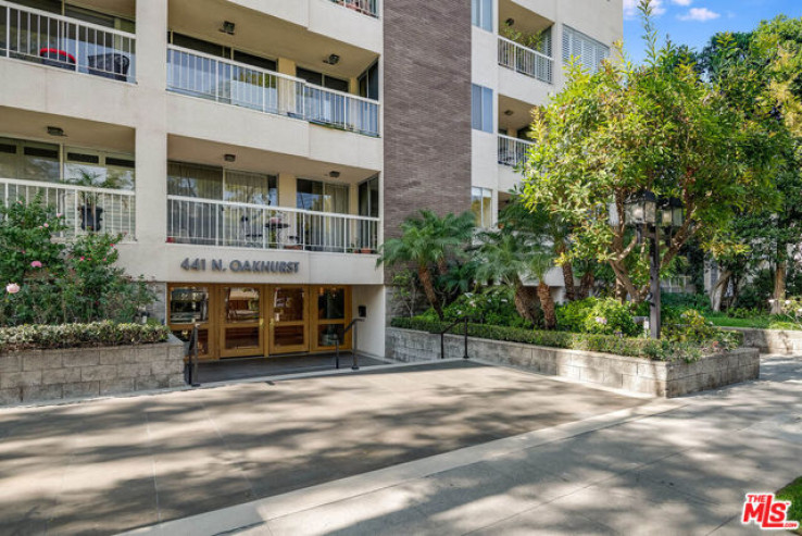 2 Bed Home for Sale in Beverly Hills, California