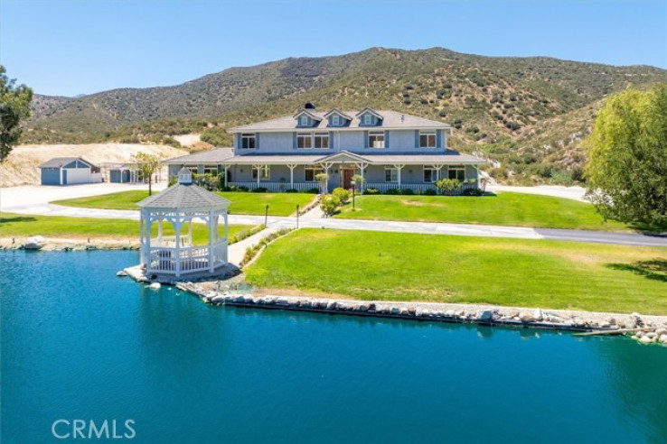 4 Bed Home for Sale in Acton, California