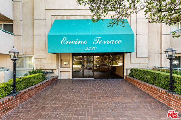 2 Bed Home for Sale in Encino, California