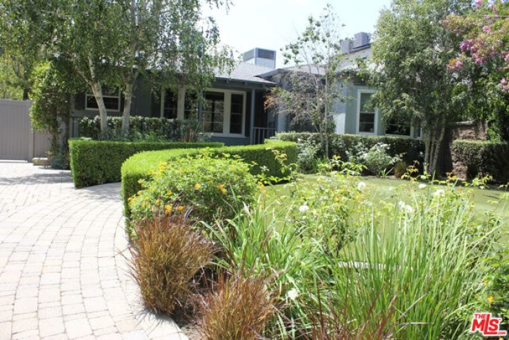 3 Bed Home for Sale in Studio City, California