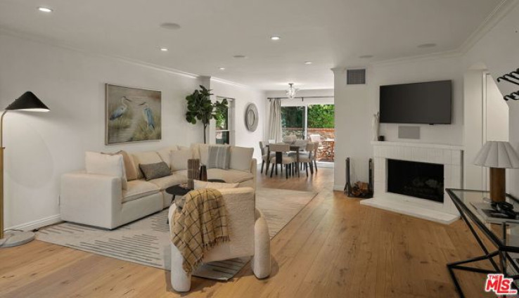 2 Bed Home for Sale in Santa Monica, California