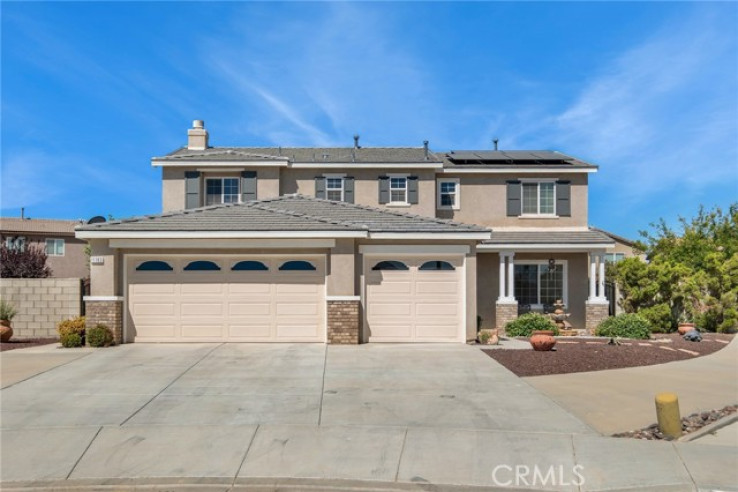 5 Bed Home for Sale in Adelanto, California