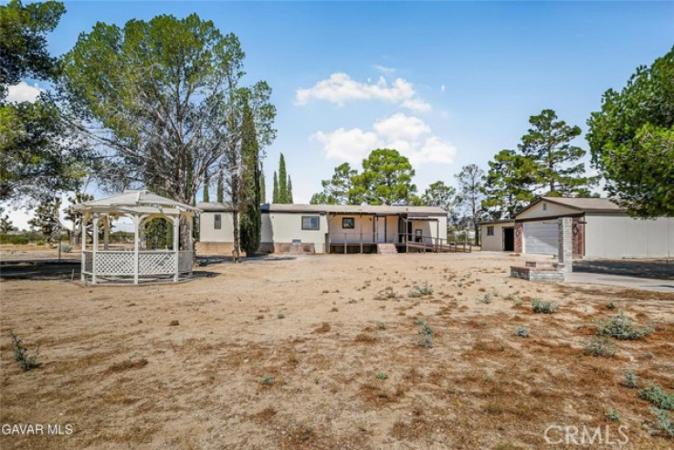 3 Bed Home for Sale in Mojave, California