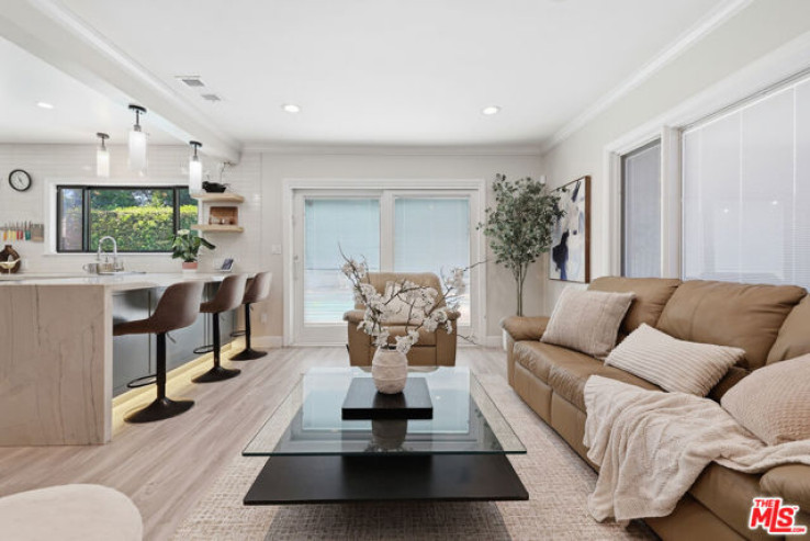 Residential Home in Sherman Oaks
