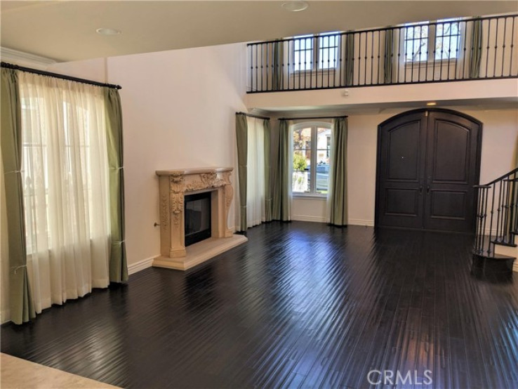 3 Bed Home for Sale in Los Angeles, California