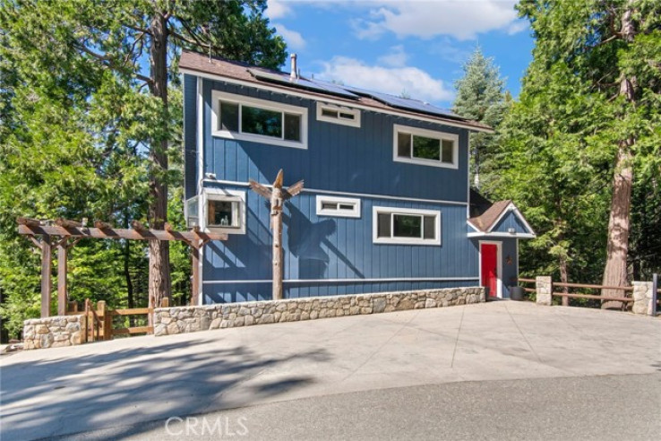 4 Bed Home for Sale in Lake Arrowhead, California