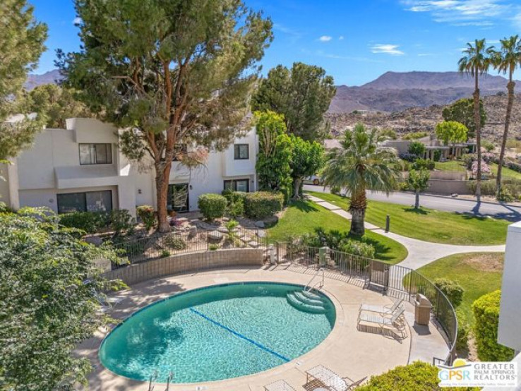3 Bed Home for Sale in Palm Desert, California