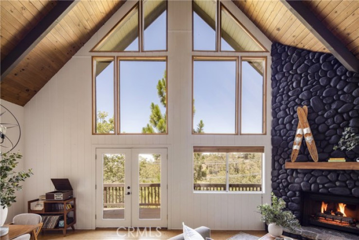 3 Bed Home for Sale in Lake Arrowhead, California