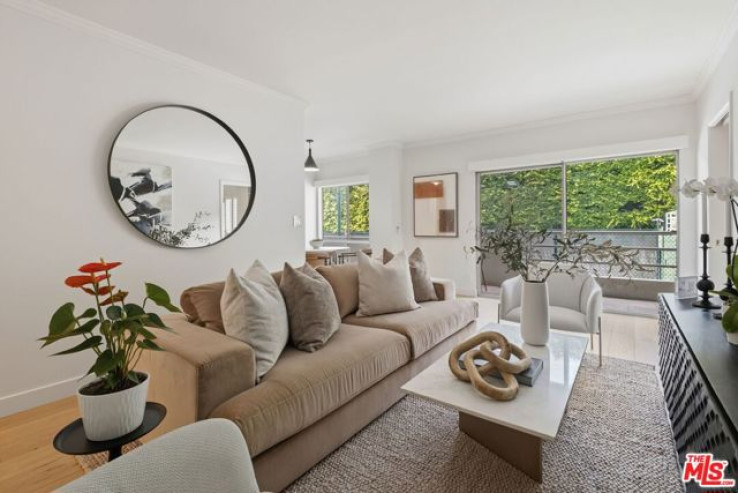 1 Bed Home for Sale in West Hollywood, California