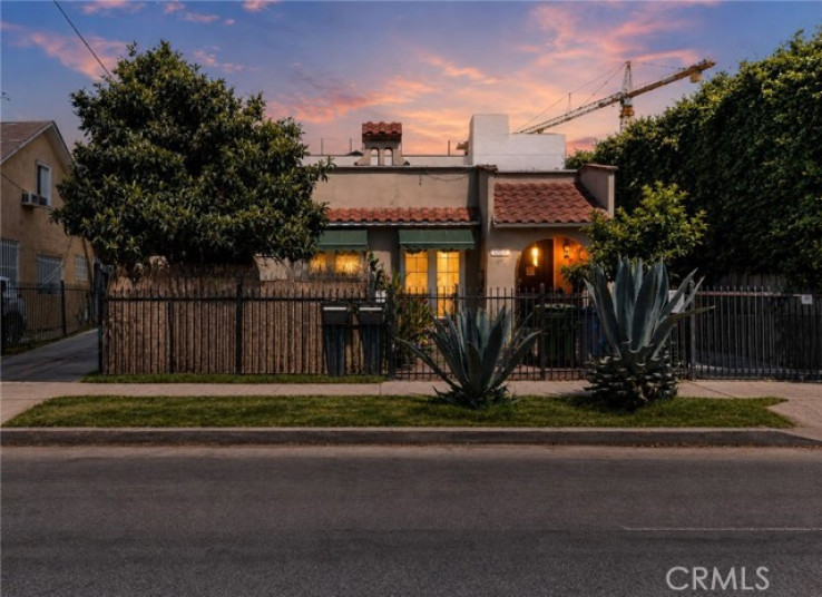  Income Home for Sale in Los Angeles, California