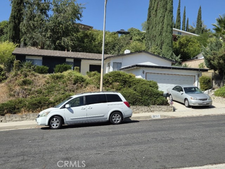 4 Bed Home for Sale in Granada Hills, California