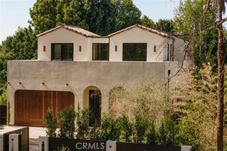 4 Bed Home for Sale in Sherman Oaks, California
