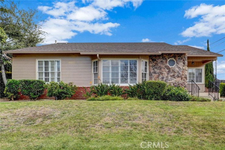 3 Bed Home for Sale in Sherman Oaks, California