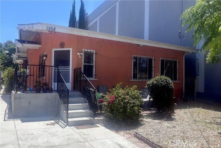 Residential Home in Hollywood