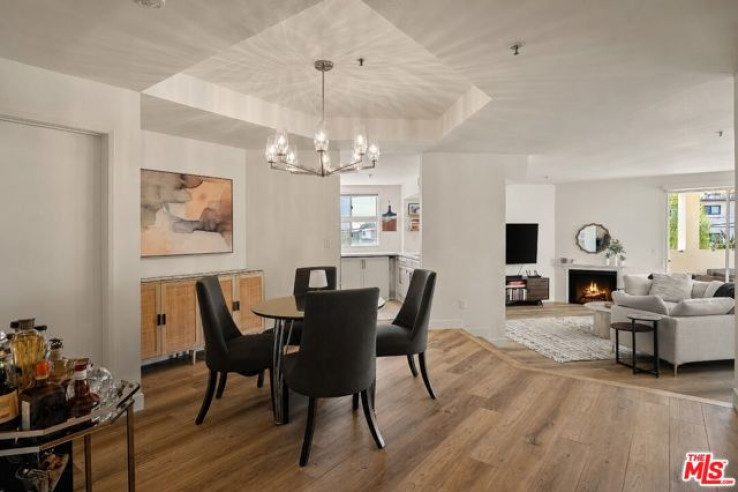 2 Bed Home for Sale in Venice, California