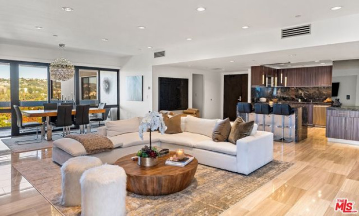 2 Bed Home for Sale in Los Angeles, California