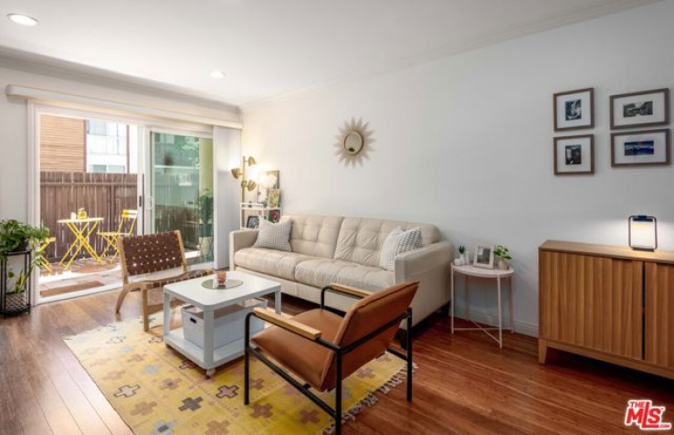 1 Bed Home for Sale in Culver City, California