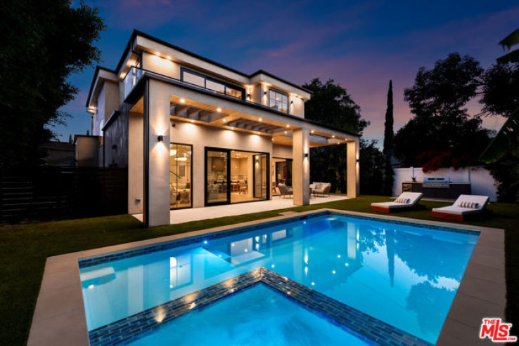 4 Bed Home for Sale in Encino, California