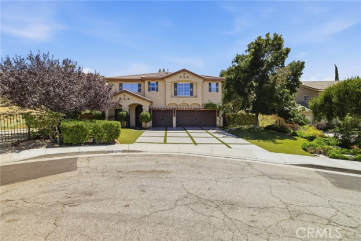 4 Bed Home for Sale in Palmdale, California