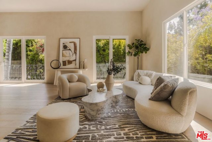 4 Bed Home for Sale in Los Angeles, California