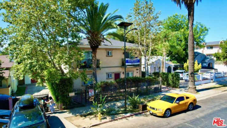  Income Home for Sale in Van Nuys, California