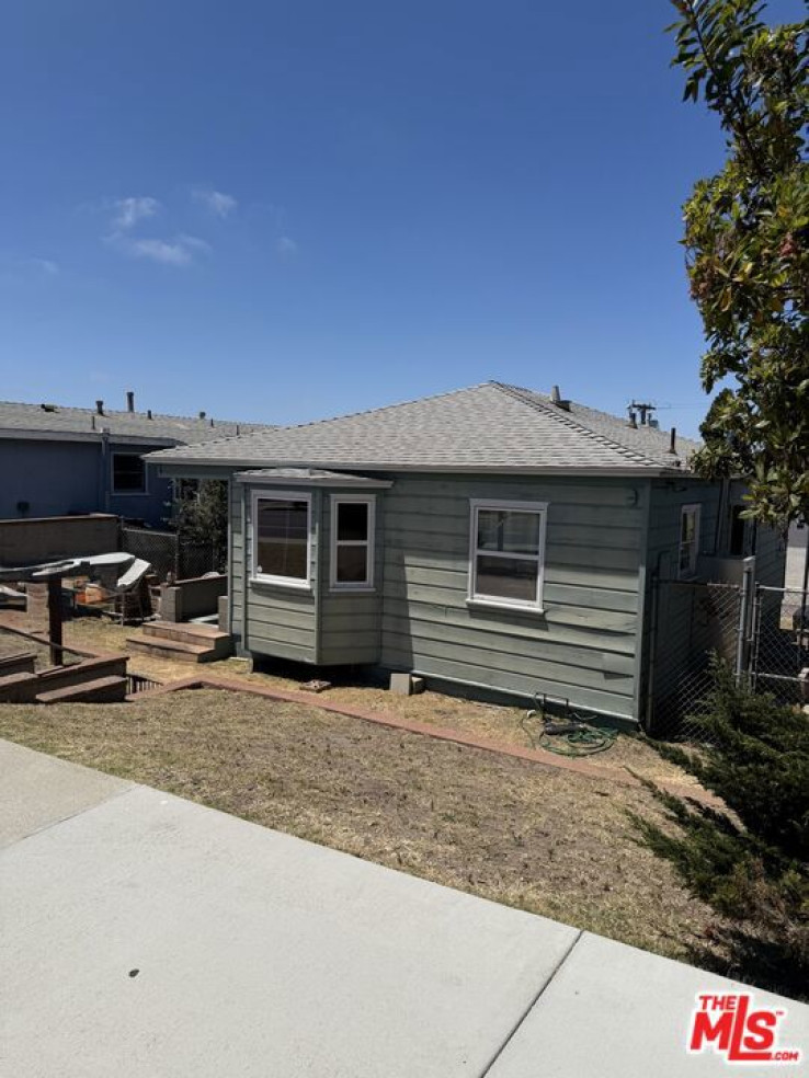 2 Bed Home for Sale in El Segundo, California