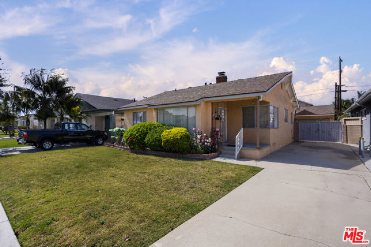 Residential Home in North Hawthorne