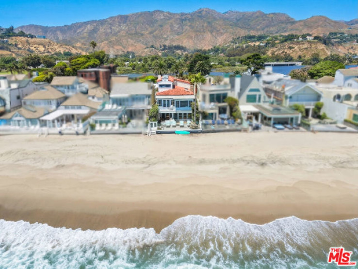 5 Bed Home for Sale in Malibu, California