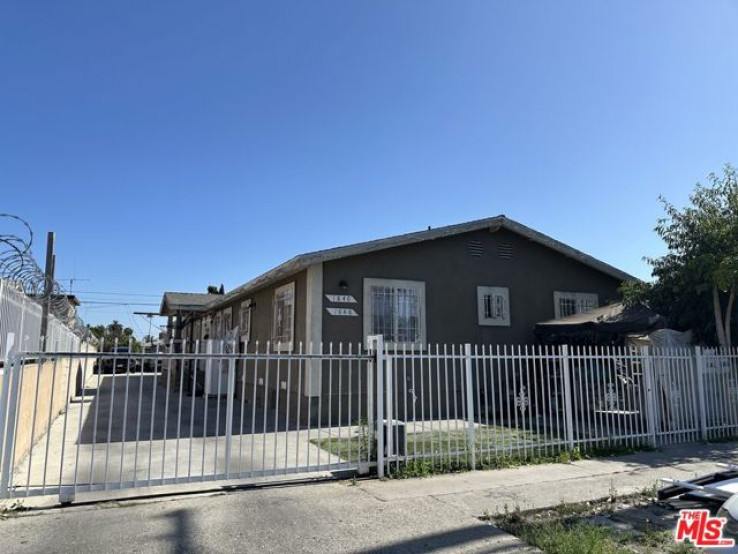  Income Home for Sale in Los Angeles, California