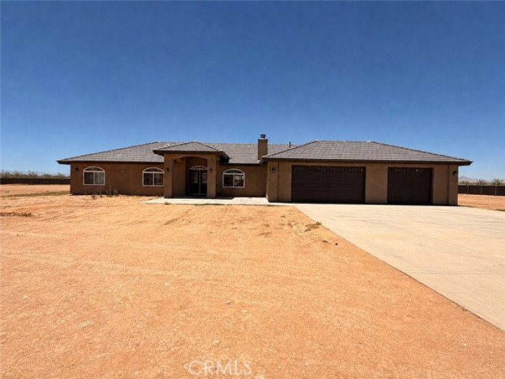 Residential Home in Apple Valley