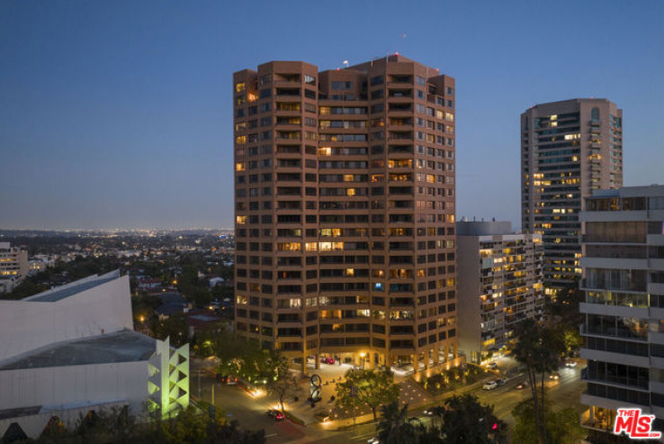 2 Bed Home for Sale in Los Angeles, California