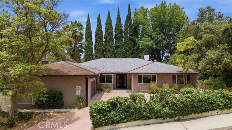 4 Bed Home for Sale in Sherman Oaks, California