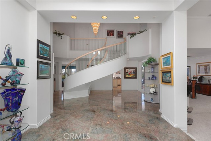 4 Bed Home for Sale in Calabasas, California