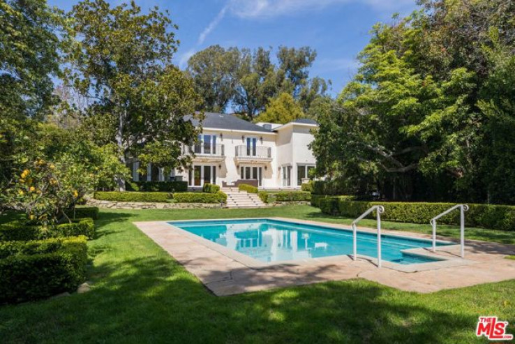 4 Bed Home for Sale in Los Angeles, California