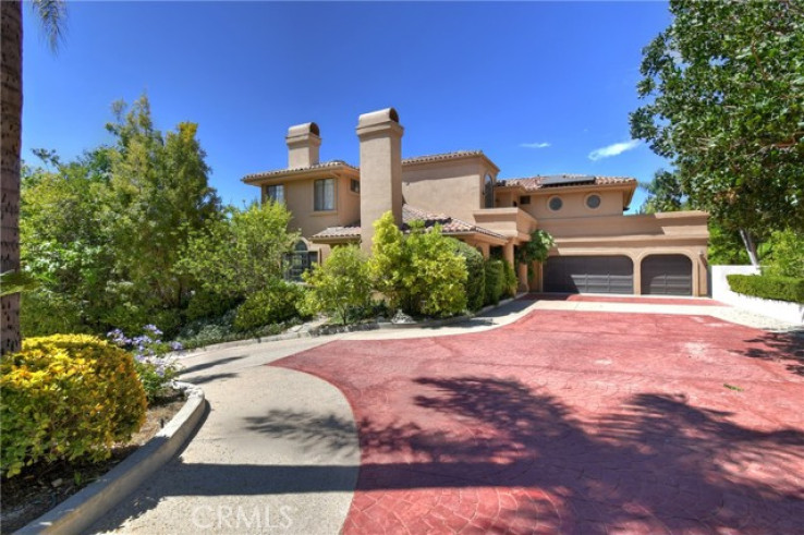 4 Bed Home for Sale in Calabasas, California