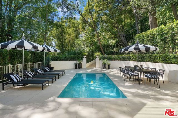 3 Bed Home for Sale in Los Angeles, California
