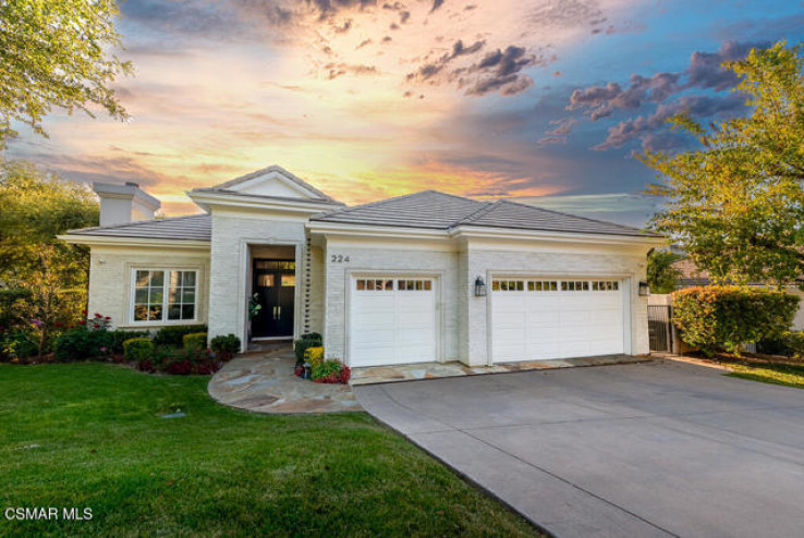 4 Bed Home for Sale in Lake Sherwood, California