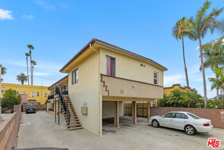  Income Home for Sale in Los Angeles, California