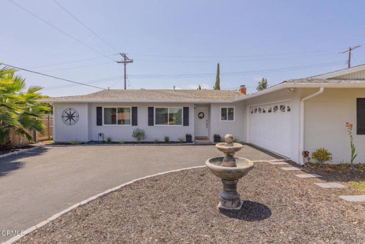 4 Bed Home for Sale in Oak View, California