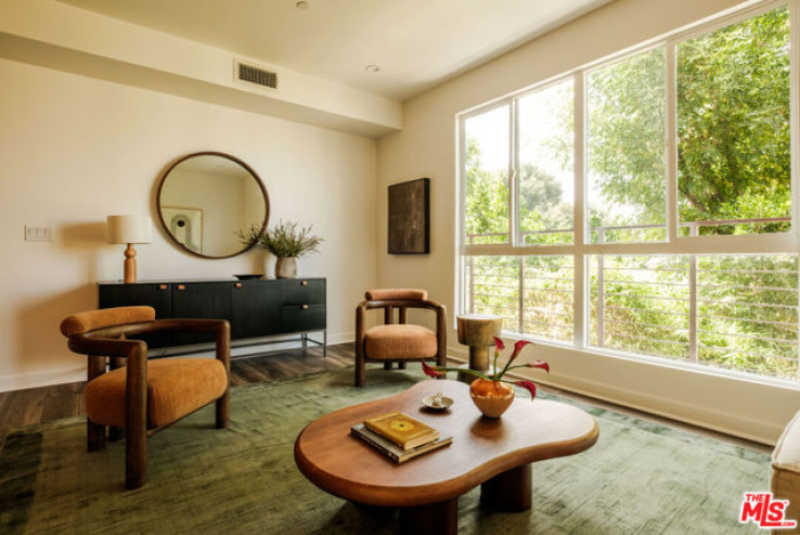 3 Bed Home for Sale in Van Nuys, California