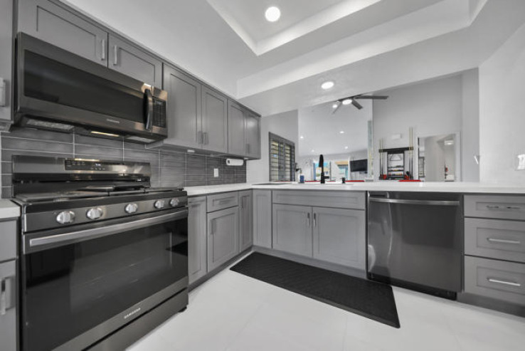 2 Bed Home for Sale in Palm Desert, California