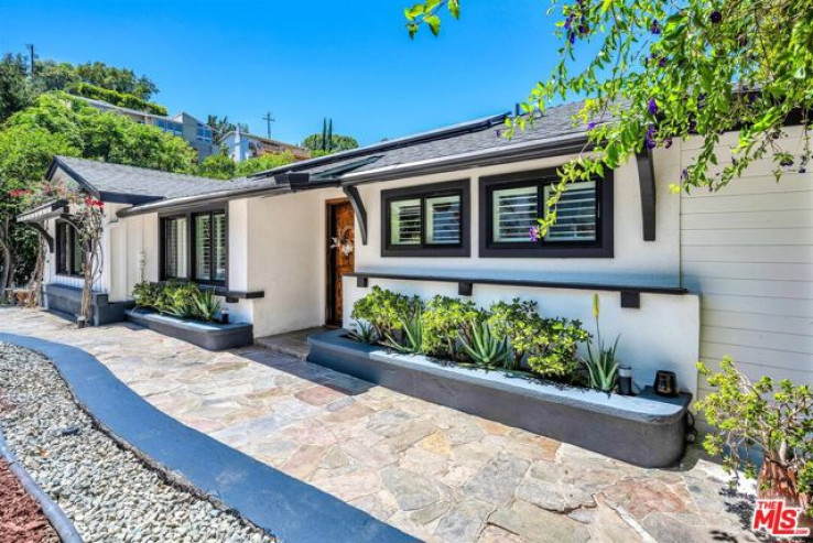 4 Bed Home for Sale in Sherman Oaks, California