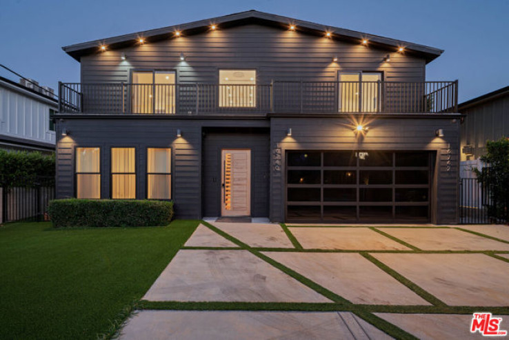 5 Bed Home for Sale in Los Angeles, California