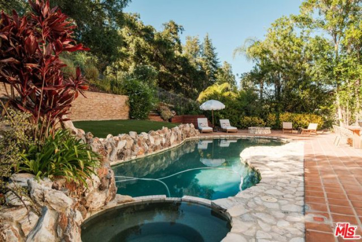 5 Bed Home for Sale in Westlake Village, California