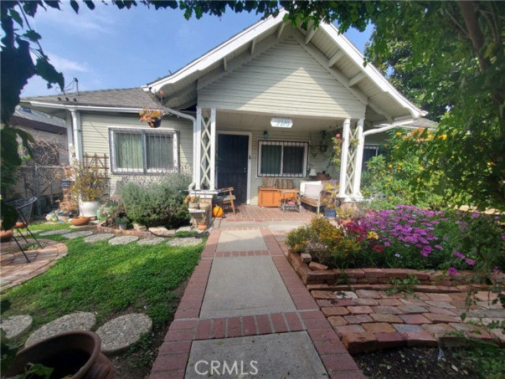 4 Bed Home for Sale in Los Angeles, California