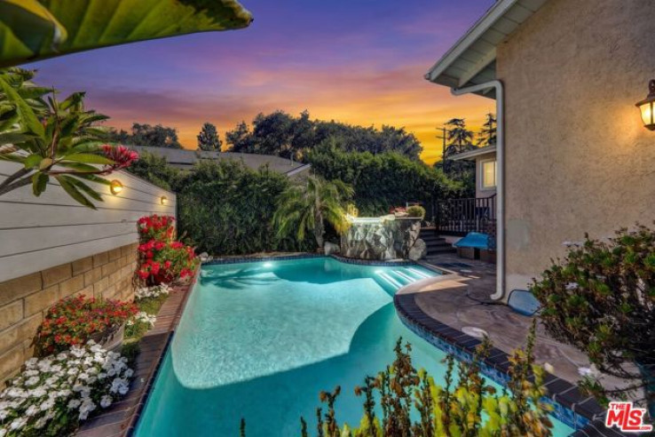 3 Bed Home for Sale in Tujunga, California