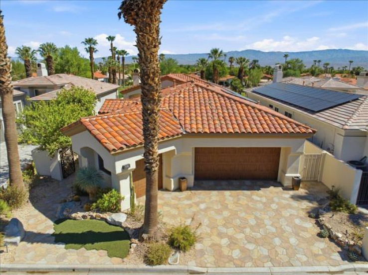 3 Bed Home for Sale in Palm Desert, California
