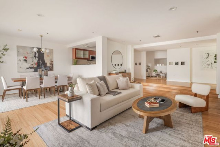 2 Bed Home for Sale in Los Angeles, California