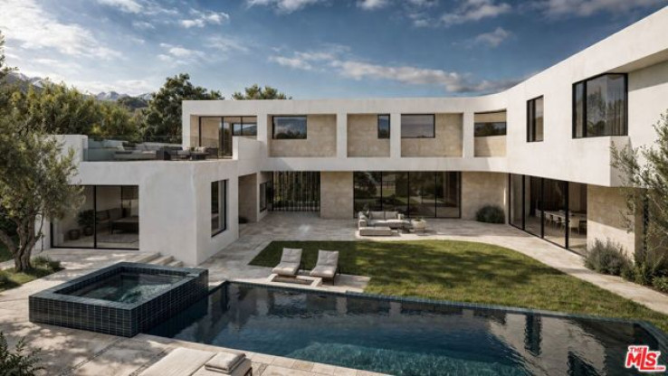 5 Bed Home for Sale in Los Angeles, California
