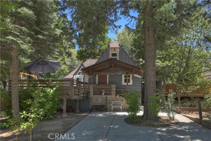 1 Bed Home for Sale in Lake Arrowhead, California